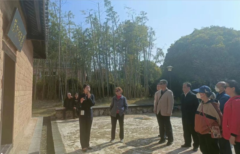 弘扬优良传统