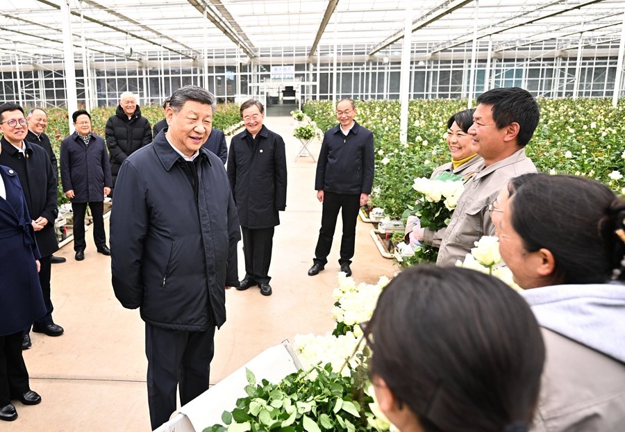 在中国式现代化进程中开创云南发展新局